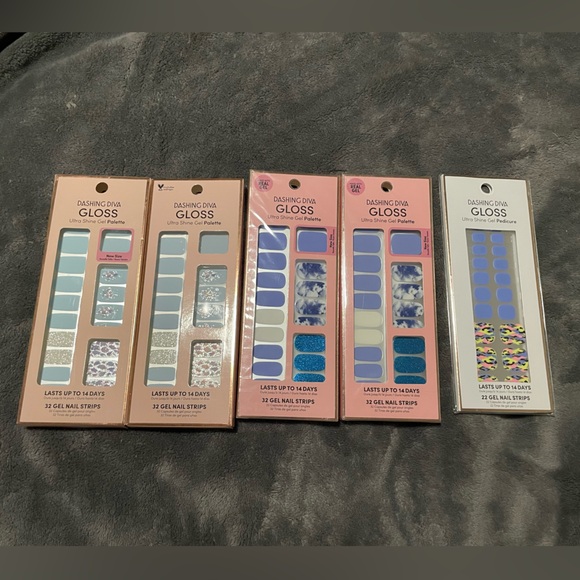 🦋 New Dashing Diva Lot Bundle Gloss Gel Nail Strips Wraps 5 Packs blue pastel 💙 - Picture 1 of 8